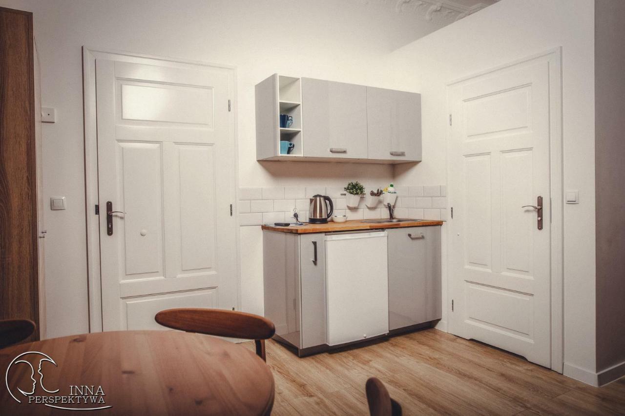 21 Apartment
